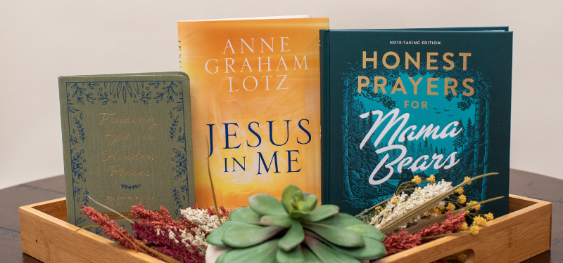 Women of Faith Book Collection