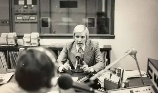 JA radio 70s